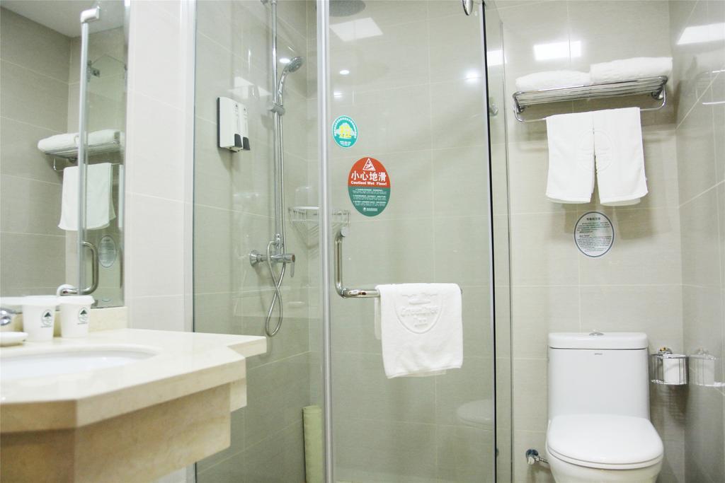 Greentree Inn Guangxi Yulin Jincheng Commercial Building Shell Hotel Exterior photo